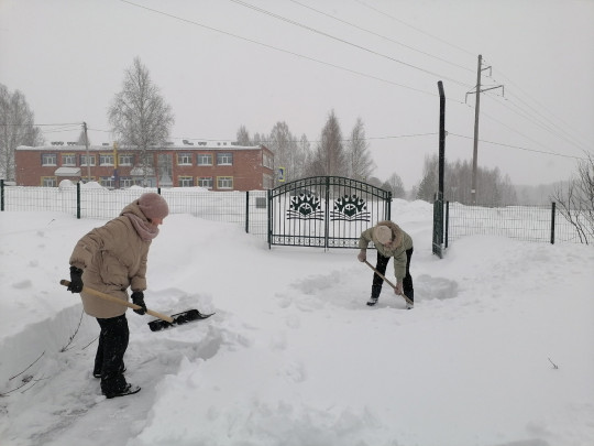 Борьба со снегом Борьба со снегом.
